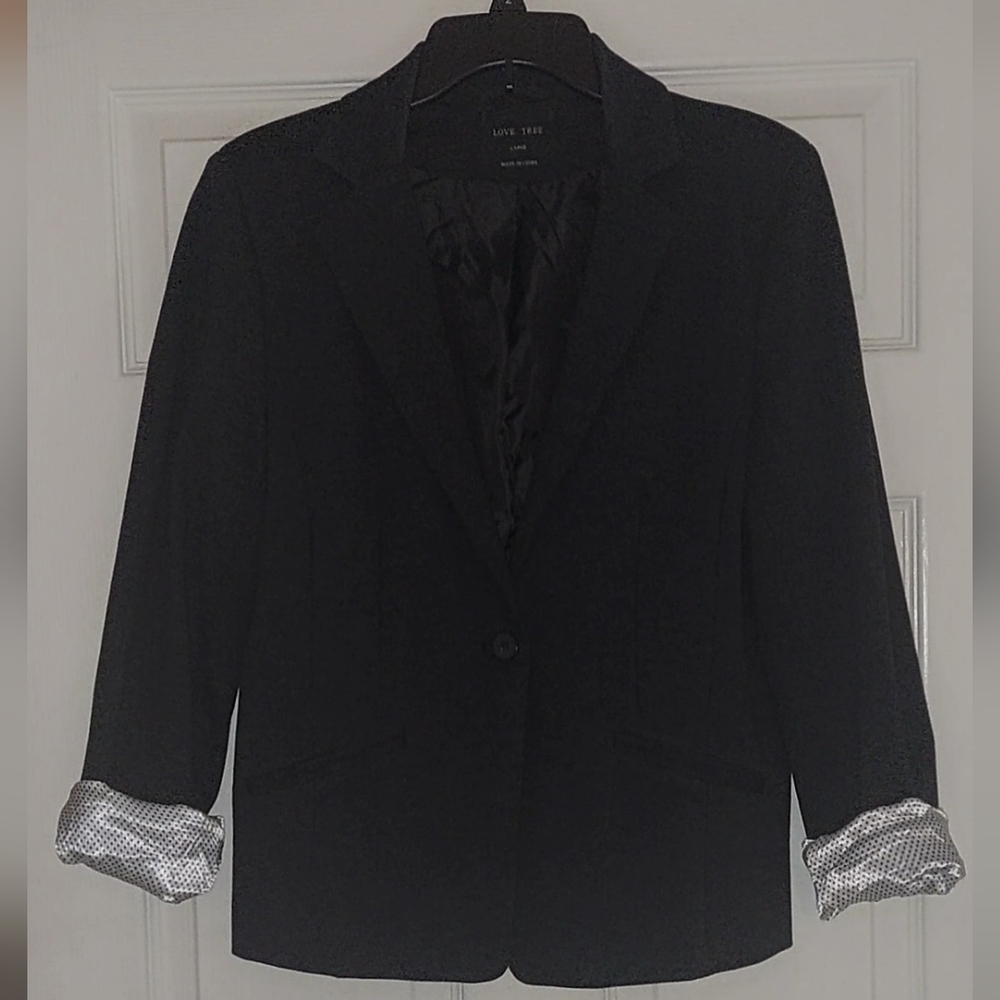 NWOT Love Tree Dark Gray Women's boyfriend Jacket/Blazer Size Large